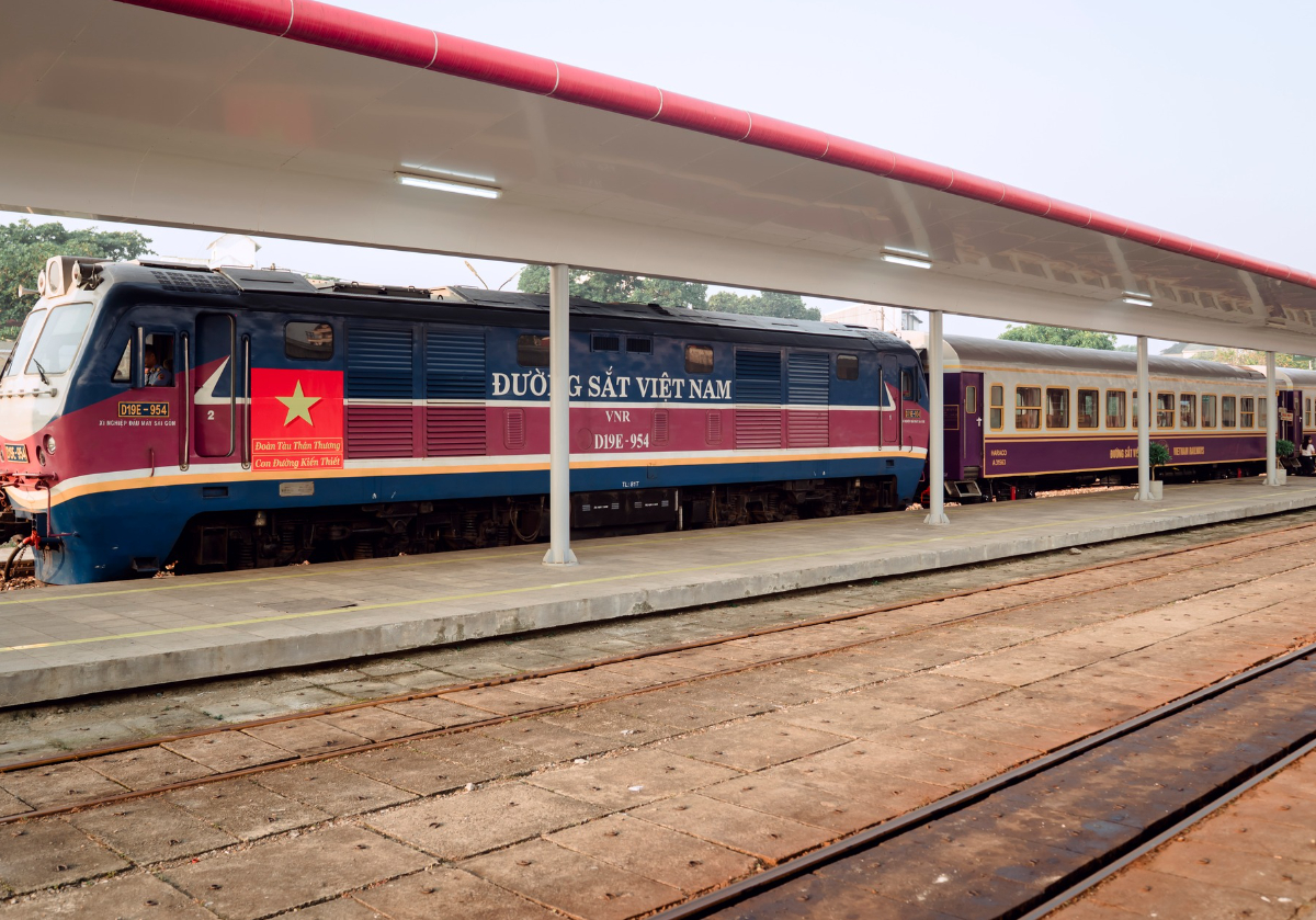 Đừng bỏ lỡ chuyến tàu "Hành trình Di sản" 🚂 với diện mạo hoàn toàn mới! 💥🎉🎉Dịch vụ trên tàu & giá vé 🚃🚃🚃